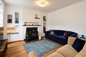 Lounge- click for photo gallery